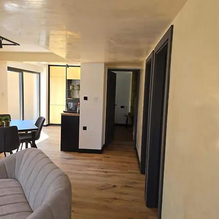 Oli 2 Apartman