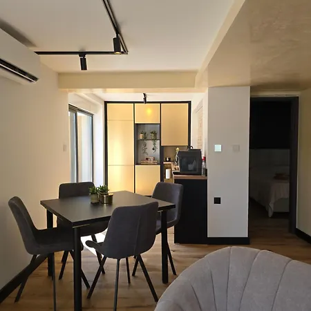 Oli 2 Apartman *